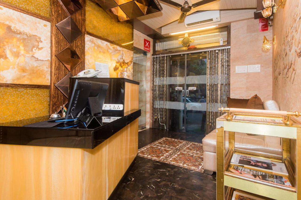 Hotel Oliver, Colaba ムンバイ エクステリア 写真